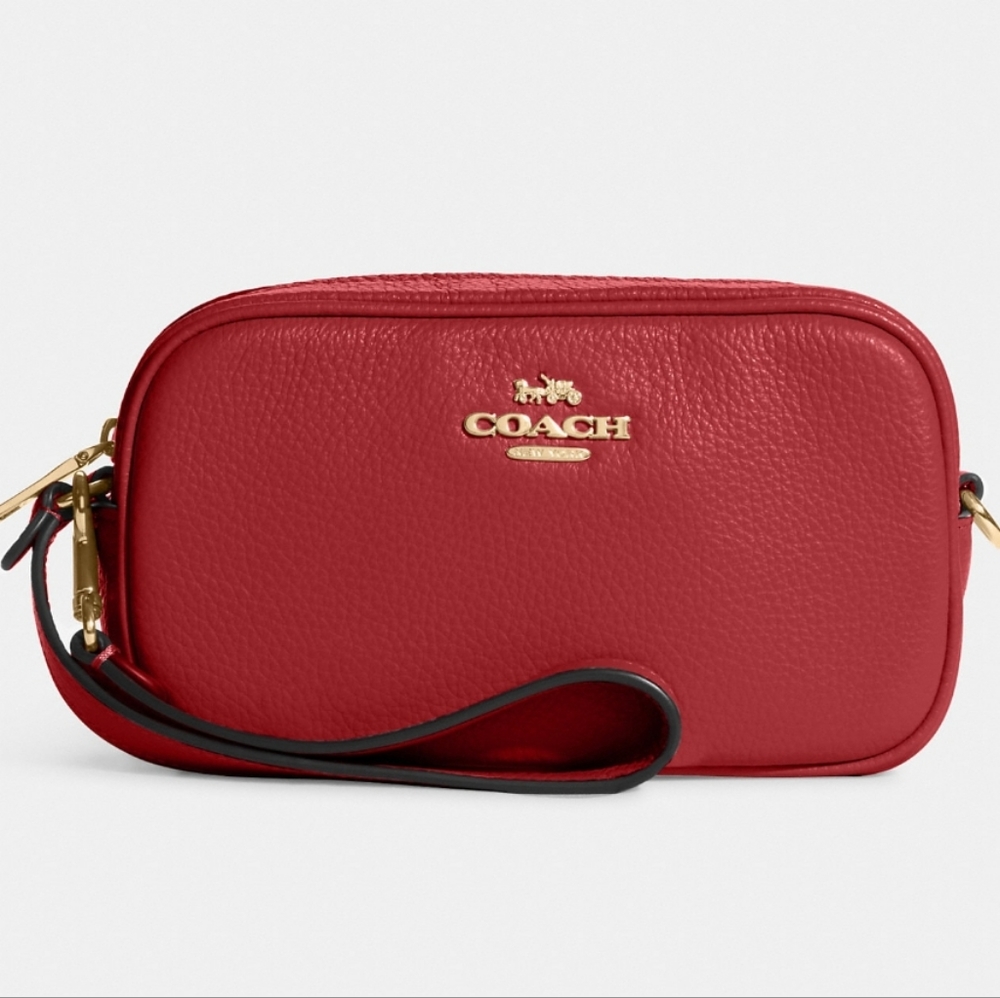 🆕️ Coach Jamie Red Leather Wristlet